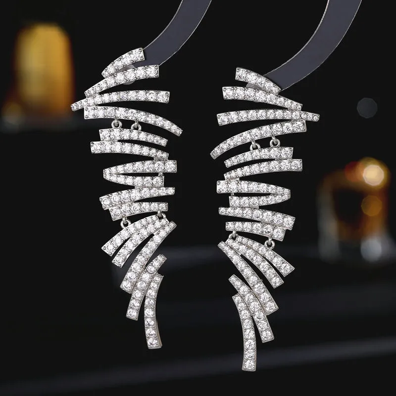 Banquet dress with earrings, trendy designer geometric creative irregular line earrings