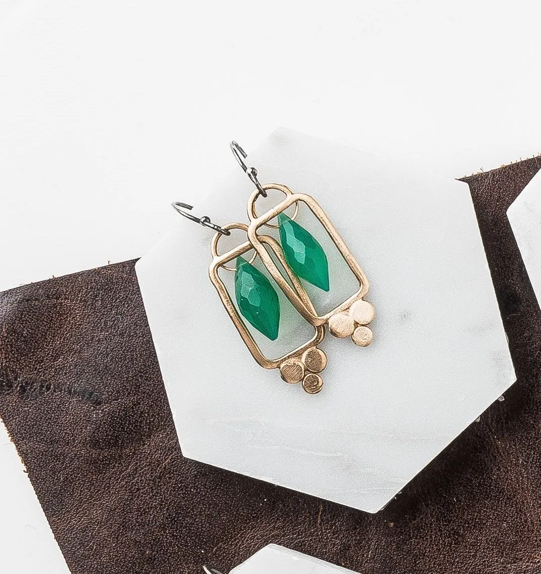 Dewdrop Framed Earring