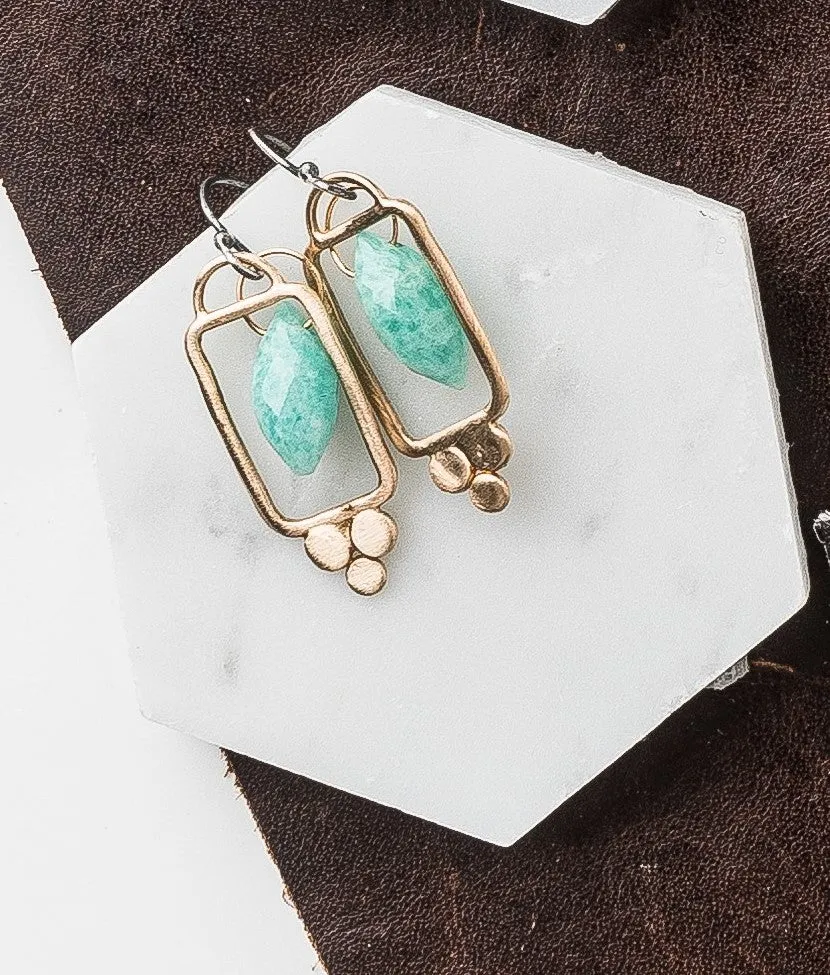 Dewdrop Framed Earring