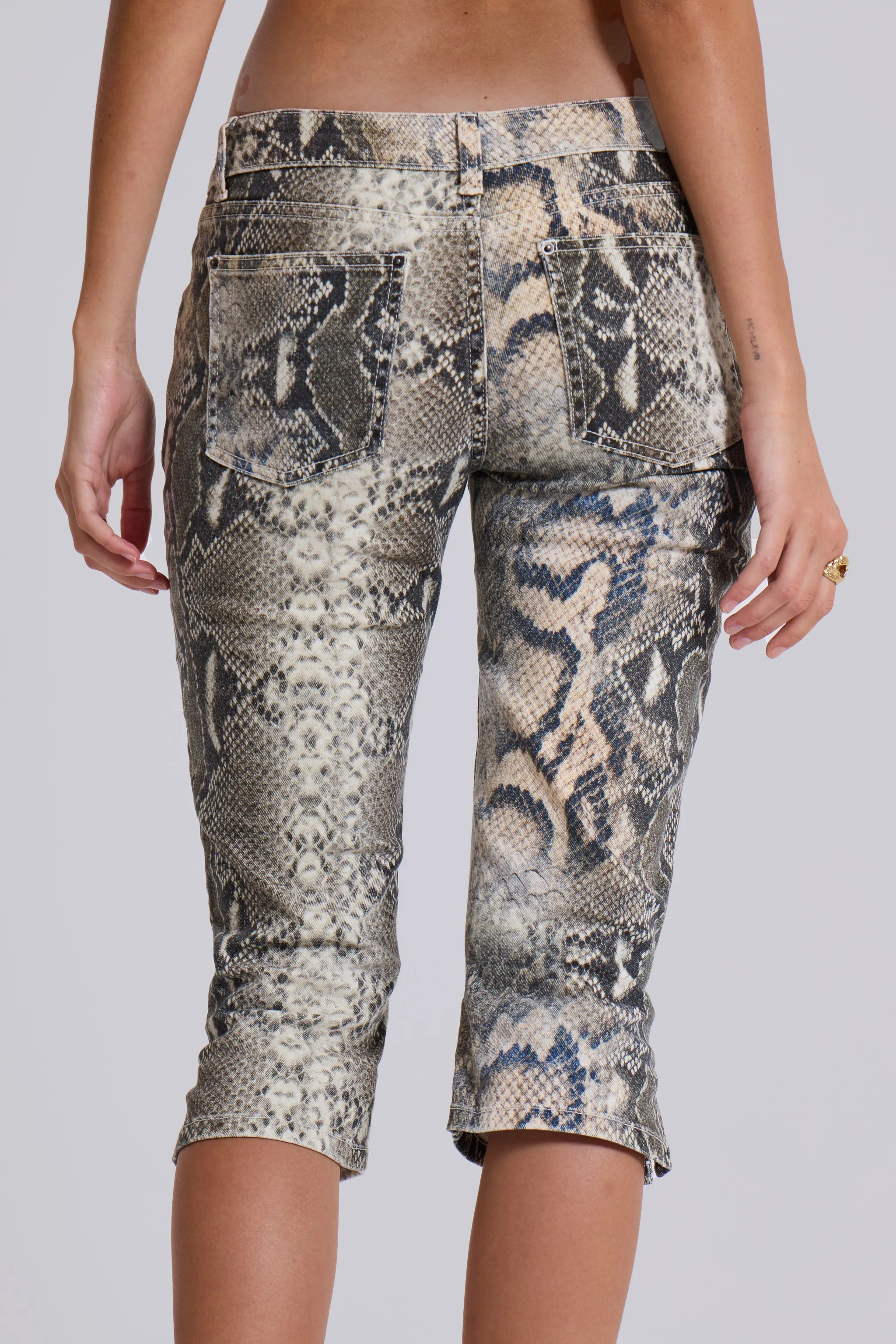 Dovimo Snakeskin Capri Jeans