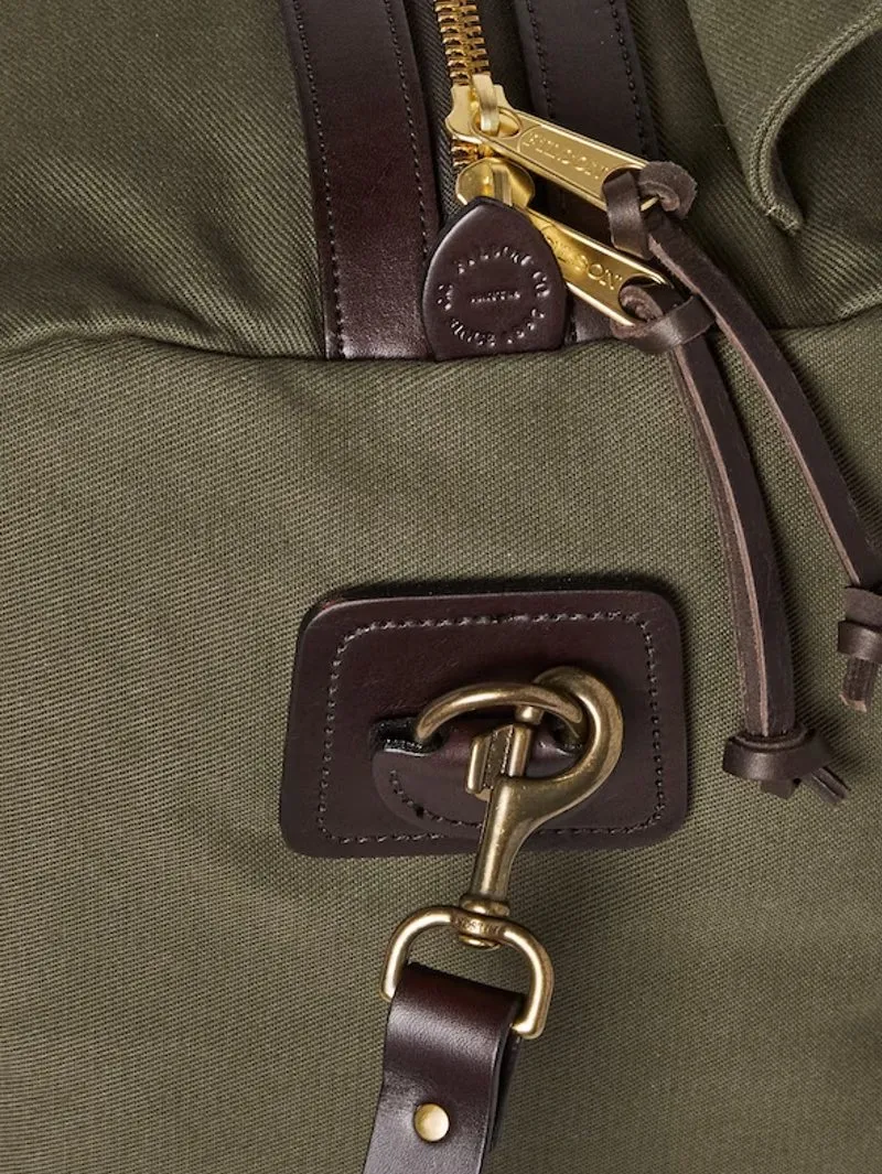 Filson Medium Rugged Twill Duffle in Otter Green