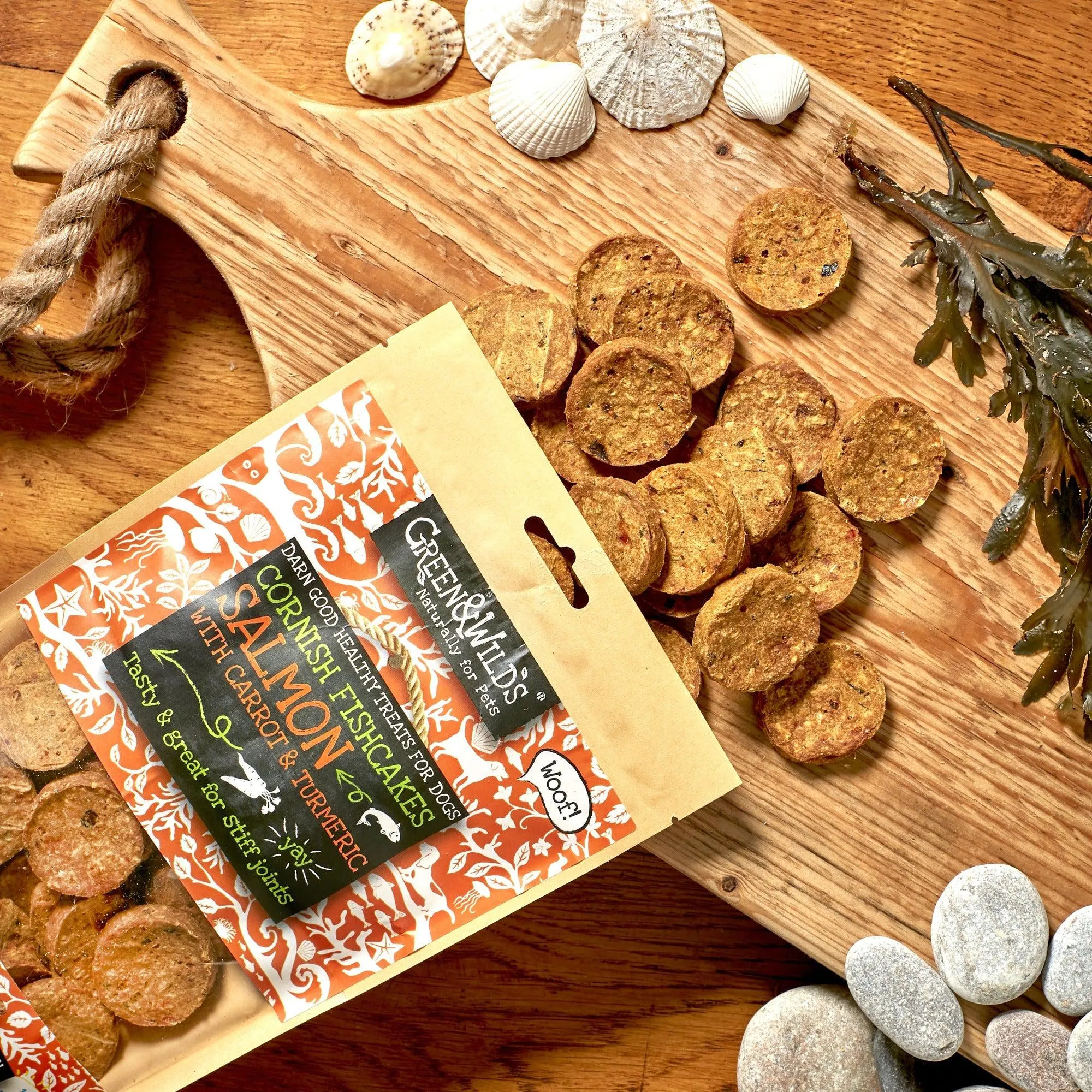 Green & Wilds | Cornish Fishcakes with Salmon & Turmeric Dog Treats 150g