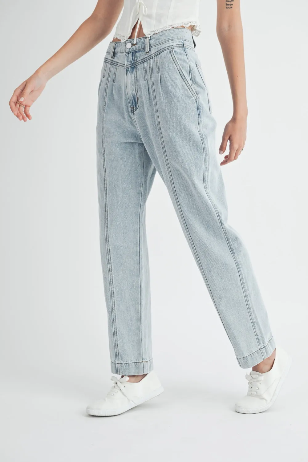 Marna Straight Jeans