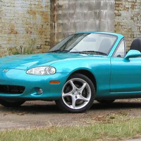 Miata (25R) Splash Green Aerosol Paint