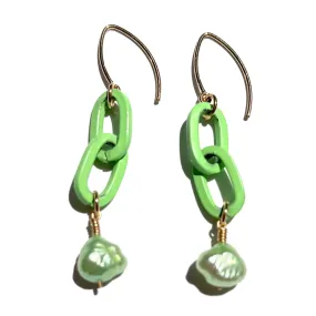 MPR x IMAGINARIUM: Green Chain Link   Pearl Earrings