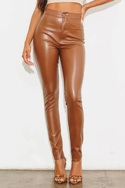 Stretch vegan leather skinny pants