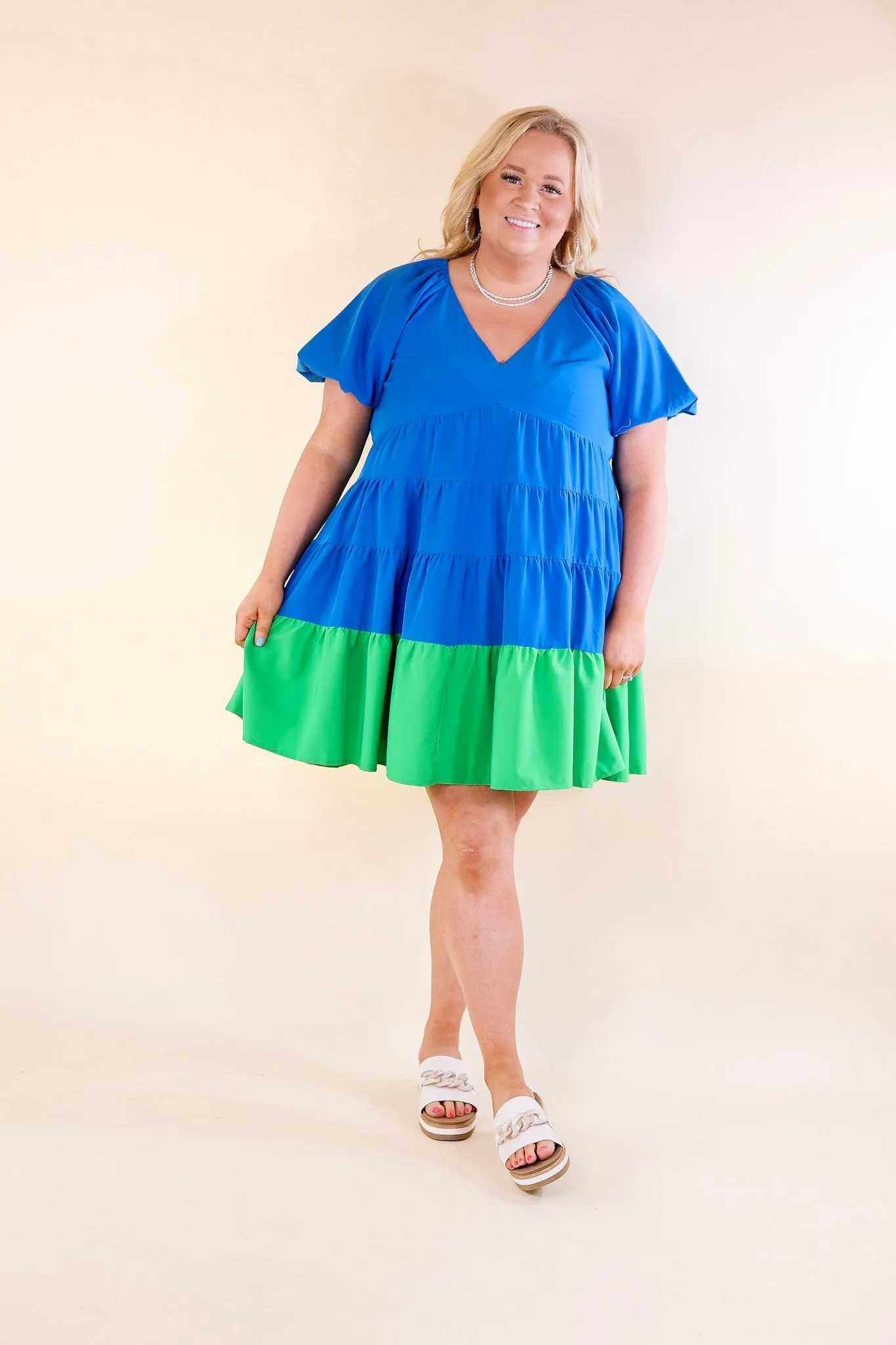 Trendy City Puff Sleeve Tiered Dress with Green Hemline in Blue